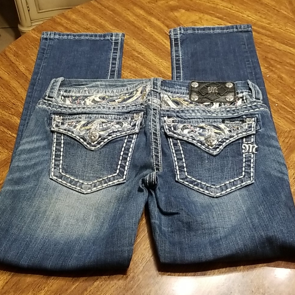 Miss me Signature Cropped Jeans Women's size 27